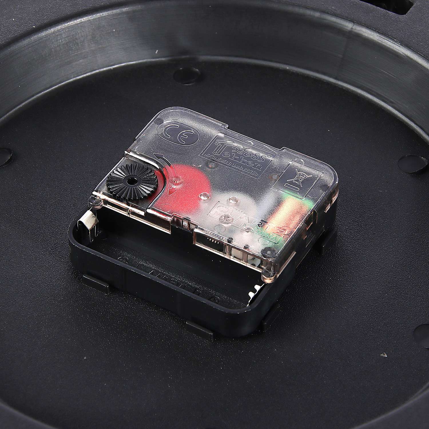 Часы настенные интерьерные «Блестки», плавный ход, d-35 см, серебро 10766285