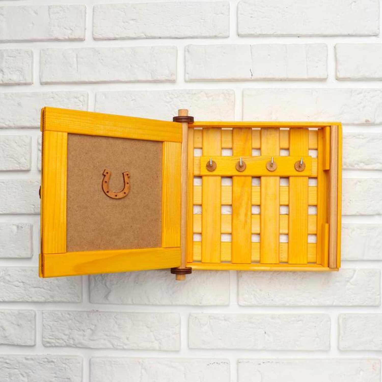 Ключница - картина, деревянная "Маки", 20 х 20 х 6 см 5618773