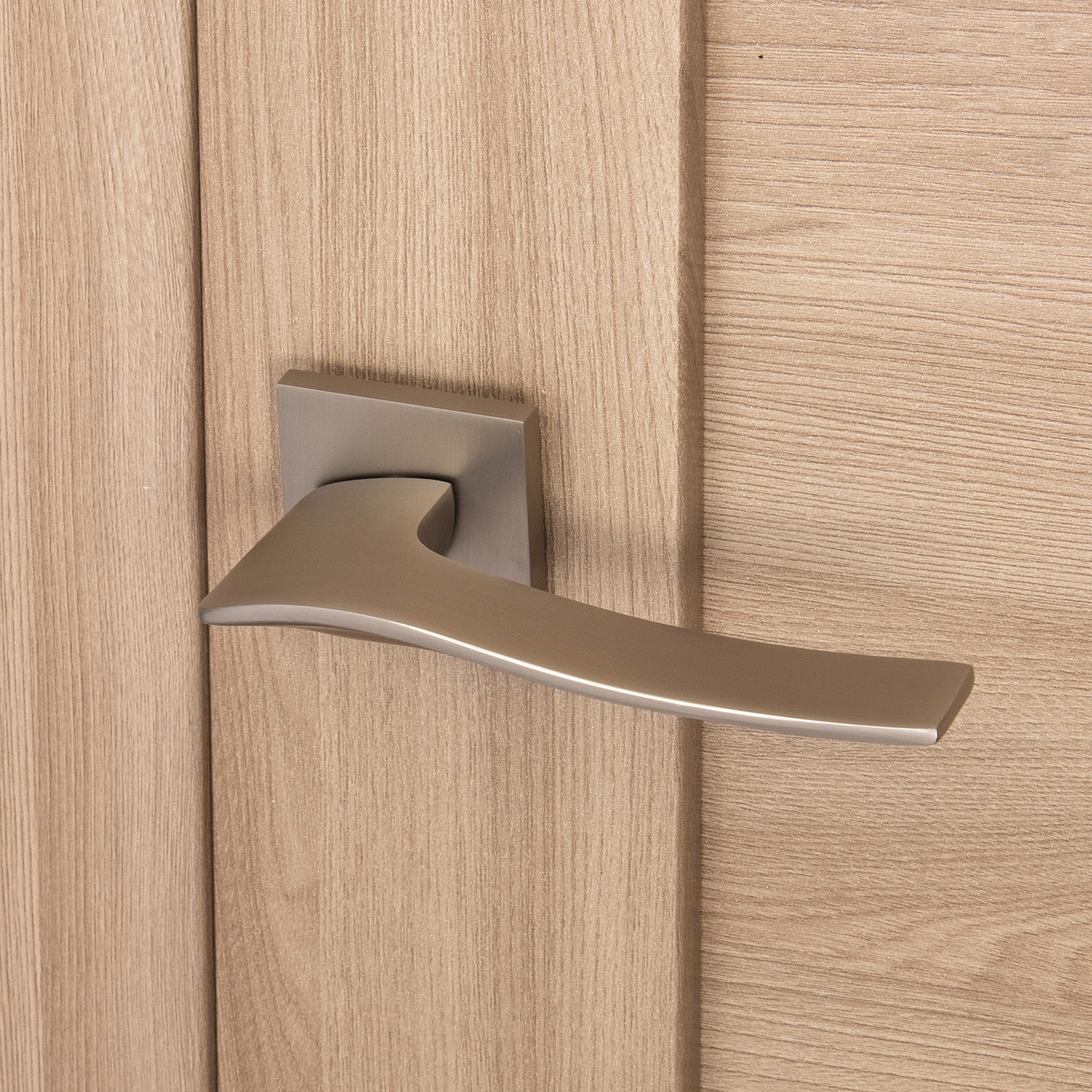 Ручка раздельная НИКЕЛЬ суперматовый H-30152-A-NISM Slim Code Deco *1/18