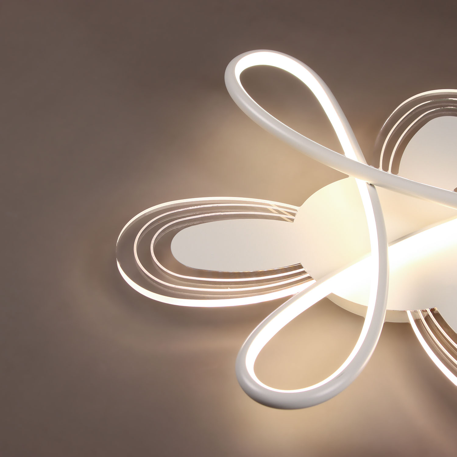 Люстра 2334/160W white 500 мм 3 реж., пульт S=25м2  VERNER LIGHTING *1