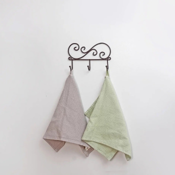 Вешалка настенная "Кружева 3" шир.200мм 3крючка Коричневый ВН 275 КОР ("ЗМИ")*1/10